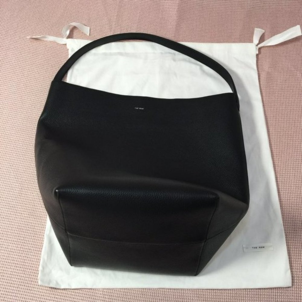 The Row NS Park Tote in Leathe -Black